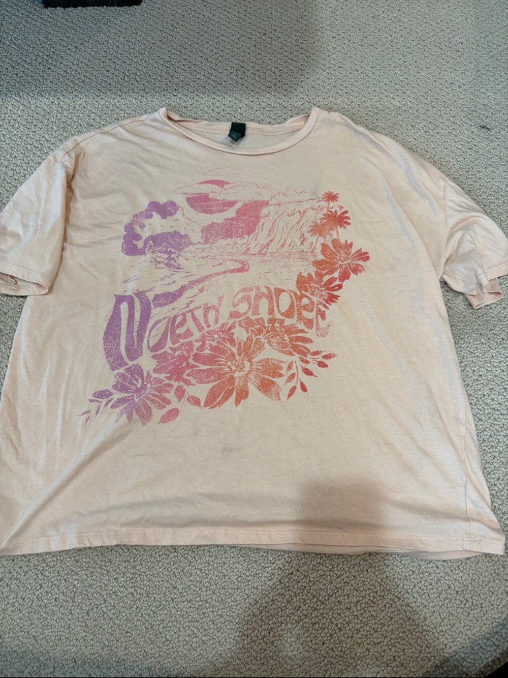 wild fable oversized lightweight t-shirt (M)